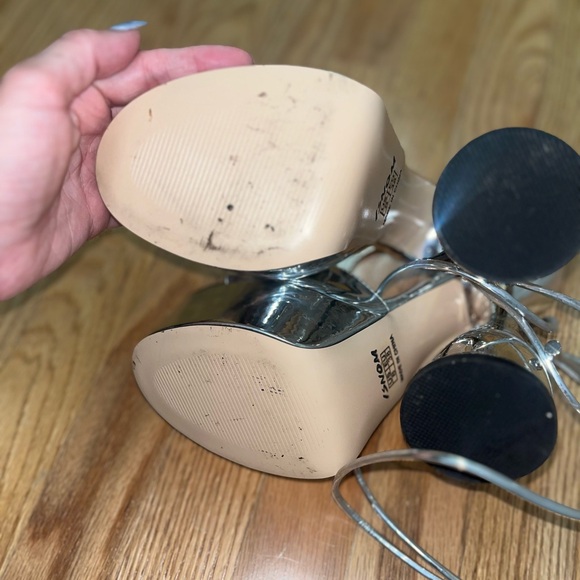 Silver Platform Heels - Picture 7 of 8